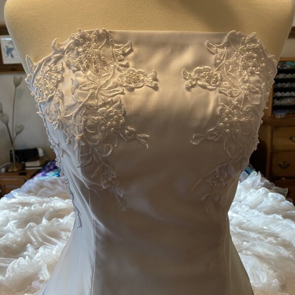 #12) Wedding Gown: Seaside Ruffles - Picture 4 of 10